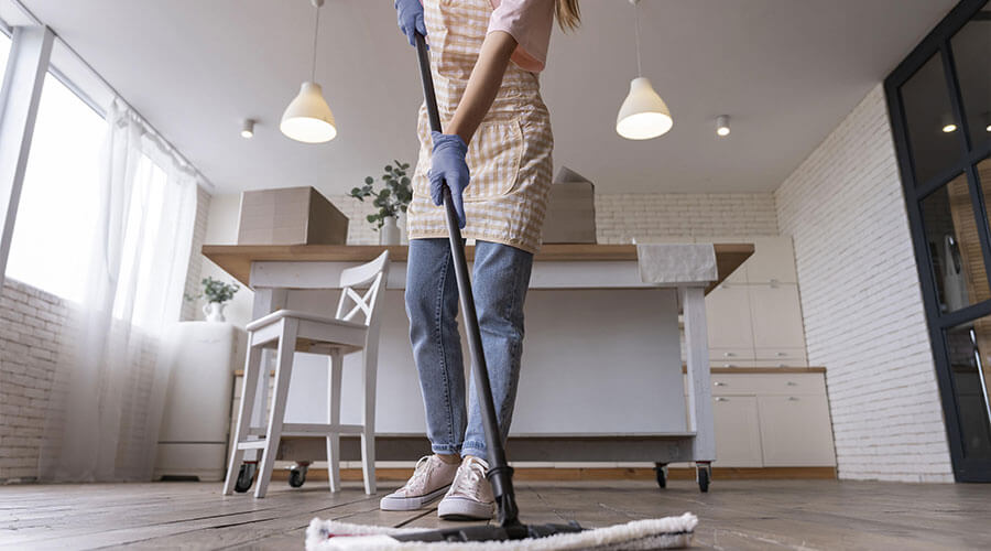 Kerran ja puhtaaksi! 7 fiksua vinkkiä laiskaan siivoukseen